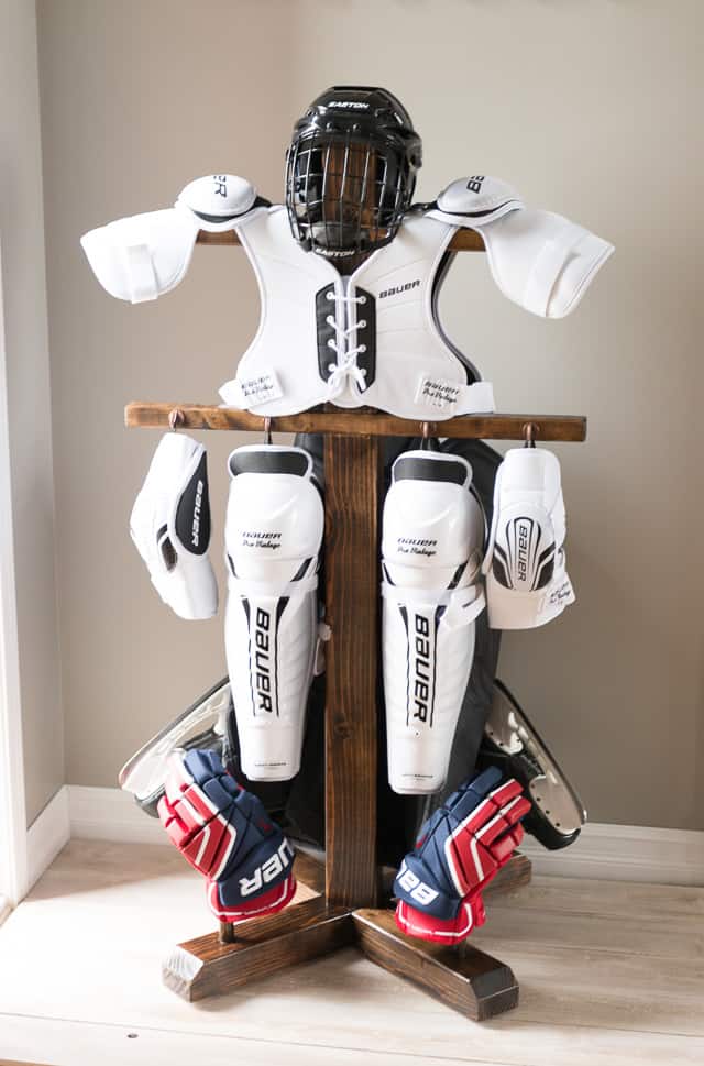 Hockey equipment storage | Garage organization | Sports Equipment Storage Ideas | sports equipment organization