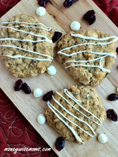 Cranberry-White-Chocolate-Oatmeal-Cookies