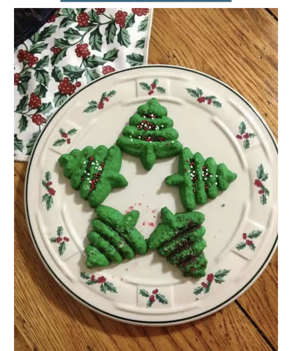 Green Christmas Tree Cookies